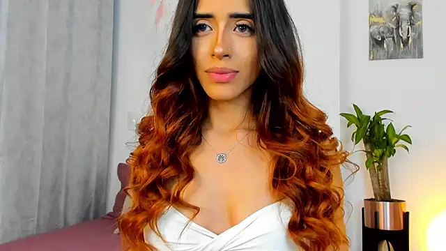 StormiRusso online show from 01-17-25, 02:08