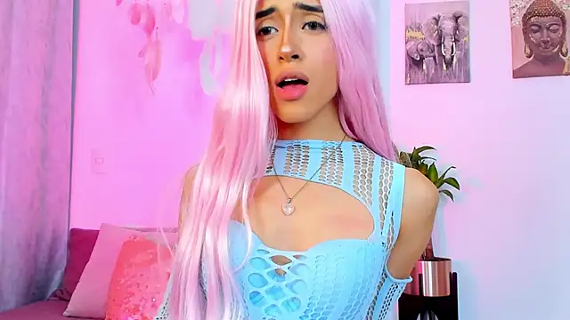 StormiRusso online show from 01-22-25, 05:16