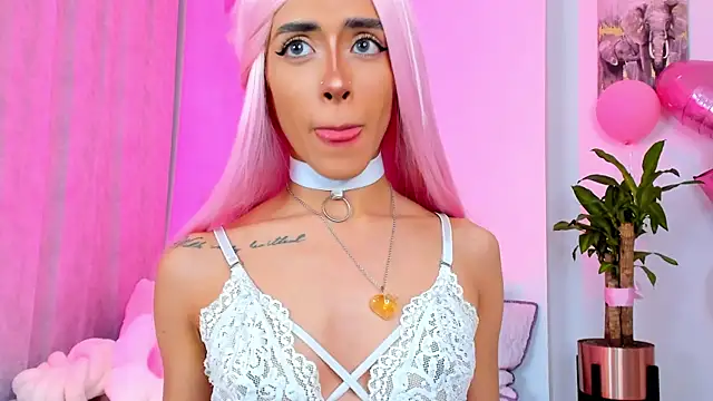 StormiRusso online show from 02-25-25, 02:25