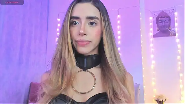 StormiRusso online show from 11-23-25, 02:21