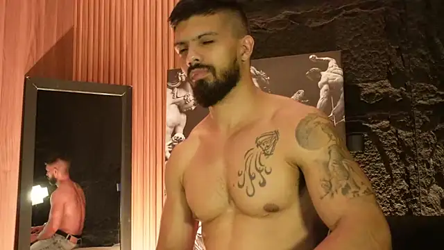 DannSaenz online show from 09-26-25, 02:07