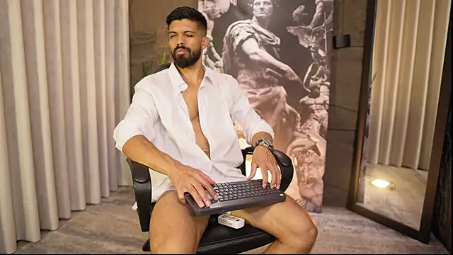 DannSaenz online show from 03-07-26, 03:06