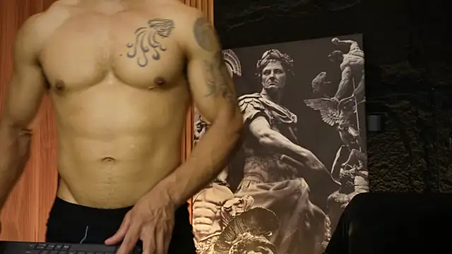 DannSaenz online show from 09-26-25, 02:13