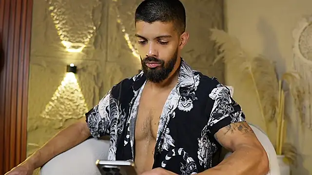 Snapshot of DannSaenz chatting on 05-29-26, 11:05 DannSaenz online show from 05-29-26, 11:05
