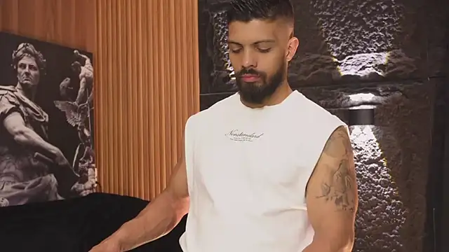 DannSaenz online show from 10-03-25, 02:29