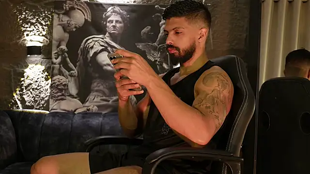 Snapshot of DannSaenz chatting on 02-22-26, 11:56 DannSaenz online show from 02-22-26, 11:56