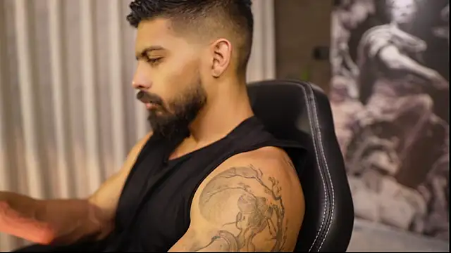 DannSaenz online show from 03-08-26, 04:43