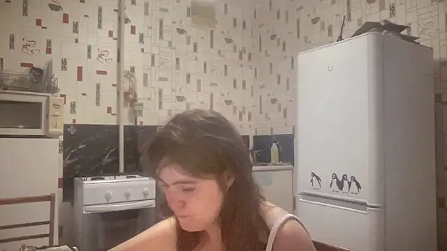 Diamond Tyler online show from 05-12-26, 04:13