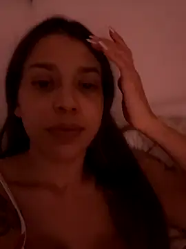 DanielaSaenz0 online show from 12-19-25, 01:42