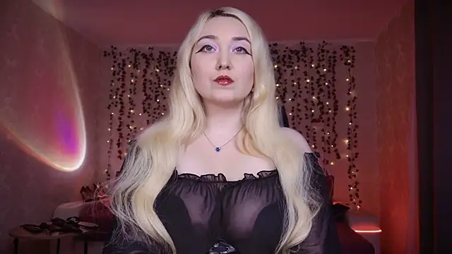 AllisonBlack  online show from 10-06-25, 08:42