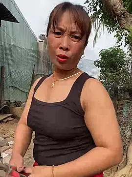 Linaannn online show from 05-15-26, 12:30