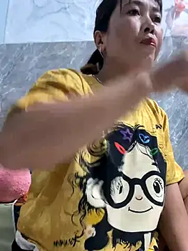 Linaannn online show from 10-17-25, 11:28