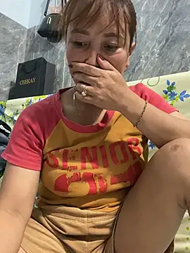 Linaannn online show from 04-18-26, 11:56