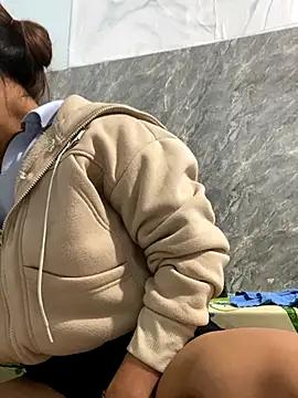 Linaannn online show from 11-27-25, 11:38