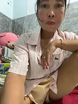 Linaannn online show from 12-03-25, 11:53