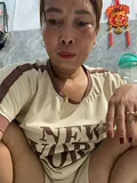 Linaannn online show from 04-17-26, 11:29