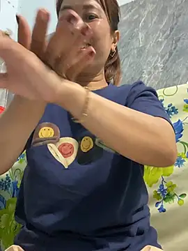 Linaannn online show from 02-23-26, 12:01