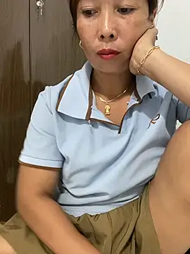 Linaannn online show from 05-25-26, 02:27