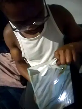 Convertiblechulo online show from 04-02-26, 09:32