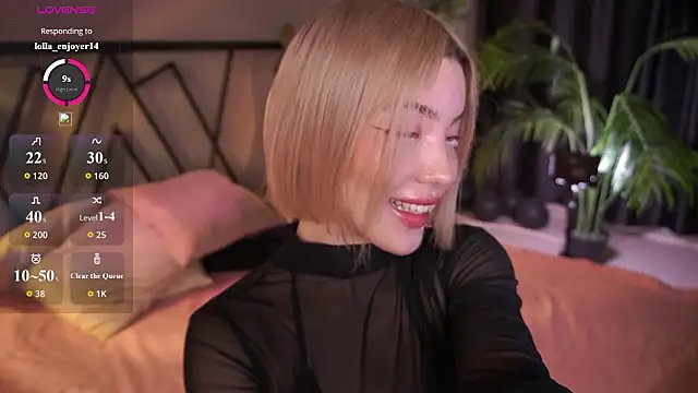 LindaThacker online show from 03-01-26, 04:12