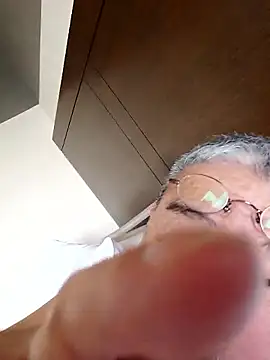 kumao2 online show from 04-20-26, 12:24