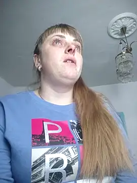 Snapshot of CoddessCrystal chatting on 01-16-26, 01:15 CoddessCrystal online show from 01-16-26, 01:15