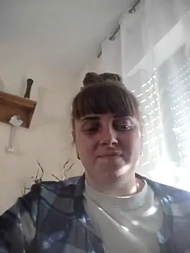 Snapshot of CoddessCrystal chatting on 03-02-26, 09:27 CoddessCrystal online show from 03-02-26, 09:27