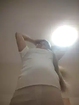 Snapshot of CoddessCrystal chatting on 02-18-26, 06:44 CoddessCrystal online show from 02-18-26, 06:44