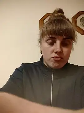 Snapshot of CoddessCrystal chatting on 02-25-26, 07:03 CoddessCrystal online show from 02-25-26, 07:03