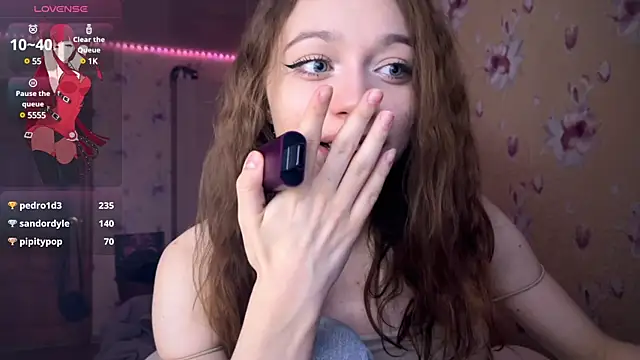 Snapshot of _SofiaBrown chatting on 03-15-25, 08:32 SofiaBrown online show from 03-15-25, 08:32