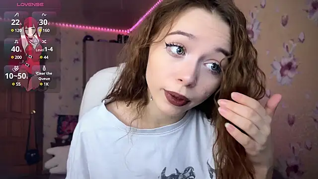 Snapshot of _SofiaBrown chatting on 01-12-25, 02:30 SofiaBrown online show from 01-12-25, 02:30