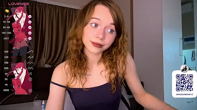 Snapshot of _SofiaBrown chatting on 11-12-25, 02:21 SofiaBrown online show from 11-12-25, 02:21