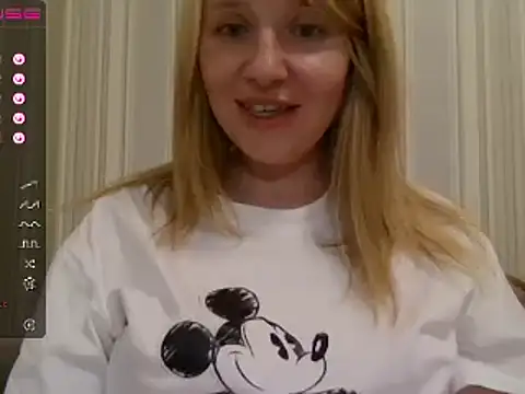 urbadkitty online show from 02-21-25, 06:04