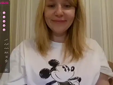 urbadkitty online show from 02-22-25, 03:03