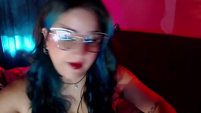 Snapshot of luna_palmerau chatting on 07-03-26, 02:56 luna palmerau online show from 07-03-26, 02:56