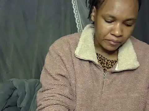 Snapshot of Jay_Vee chatting on 06-17-26, 06:46 Jay Vee online show from 06-17-26, 06:46