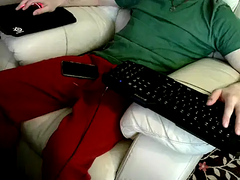 Snapshot of MrStraightDik chatting on 02-11-25, 10:36 MrStraightDik online show from 02-11-25, 10:36