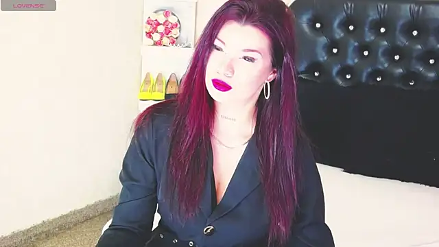 Snapshot of Allisonn223 chatting on 05-03-26, 12:20 Allisonn223 online show from 05-03-26, 12:20