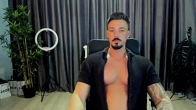 HaydenSpearss online show from 03-10-26, 01:04