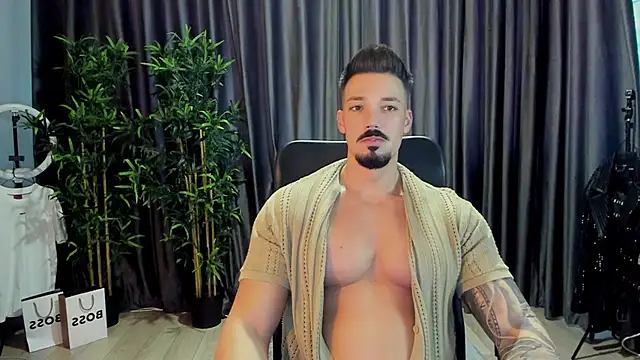 Snapshot of HaydenSpearss chatting on 10-25-25, 06:45 HaydenSpearss online show from 10-25-25, 06:45