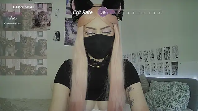 Snapshot of michiko_ chatting on 12-06-24, 12:44 michiko online show from 12-06-24, 12:44