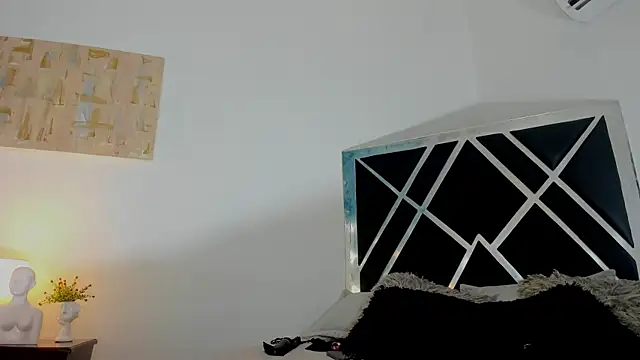 anahidolls online show from 03-02-25, 04:03