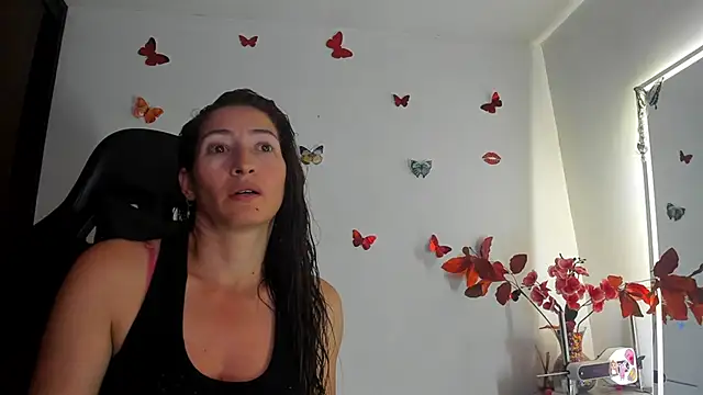 Snapshot of avatomas_02 chatting on 02-23-25, 12:30 avatomas 02 online show from 02-23-25, 12:30