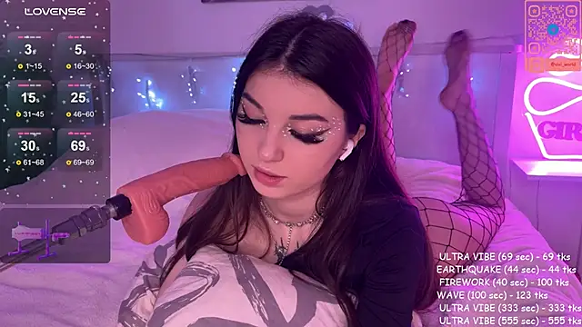 Veronica leal online show from 12-12-24, 11:06