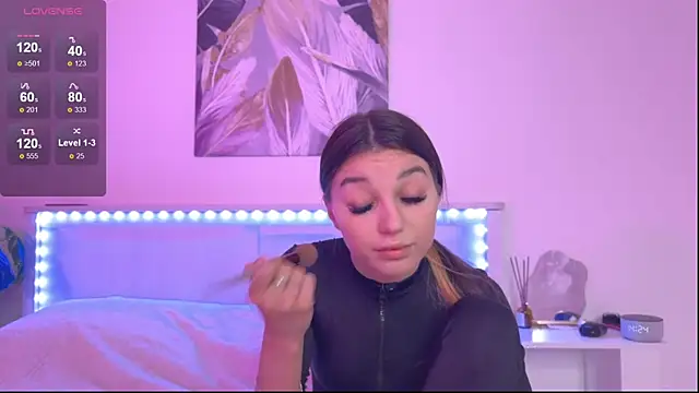 Veronica leal online show from 11-03-25, 11:25