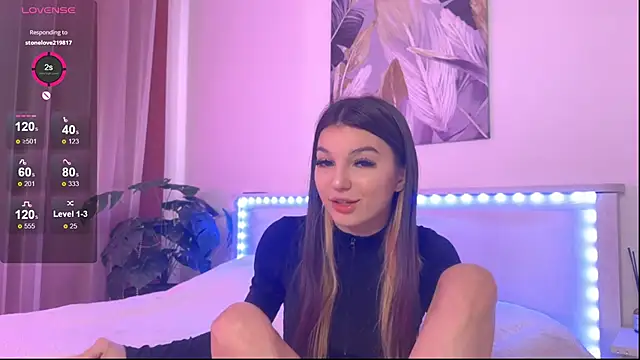 Veronica leal online show from 11-04-25, 11:47