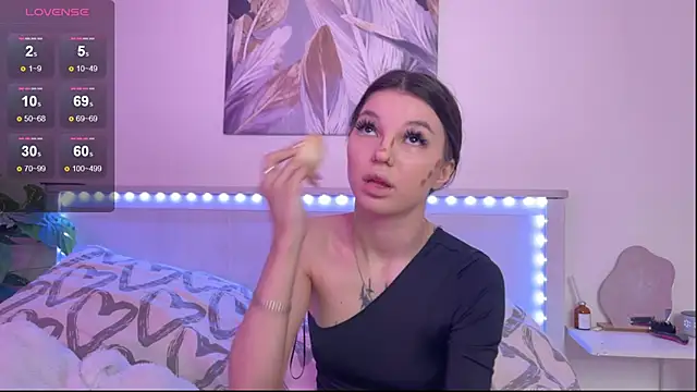 Veronica leal online show from 09-12-25, 07:19