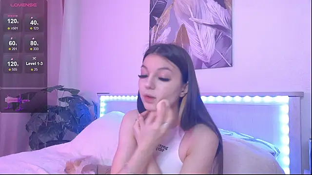 Veronica leal online show from 11-17-25, 11:58