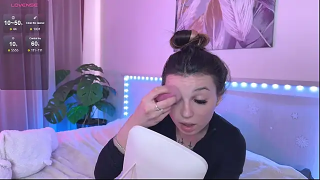 Veronica leal online show from 05-11-26, 08:16