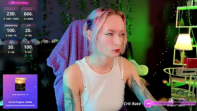  HelenCarter online show from 10-05-25, 08:54